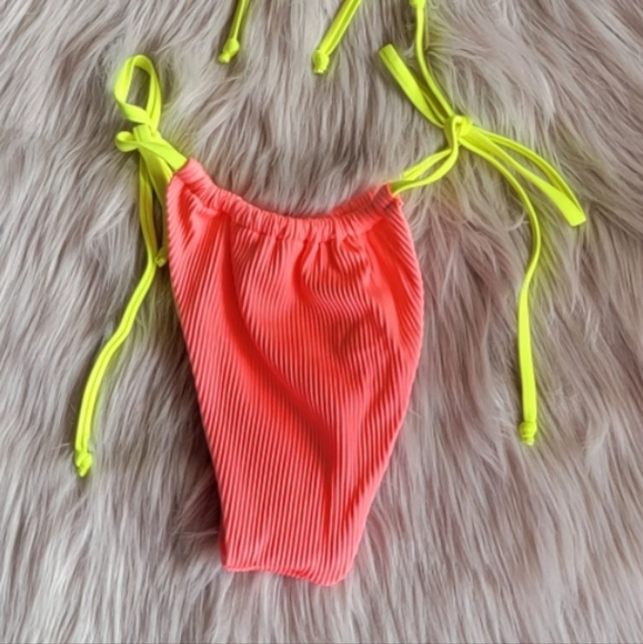 Neon Pink Bikini - Picture 6 of 6